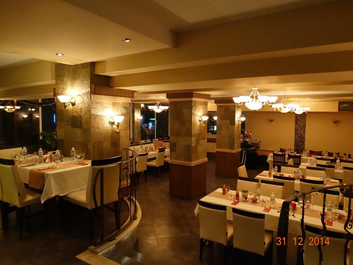 Hotel Mimoza Razgrad Ngoại thất bức ảnh