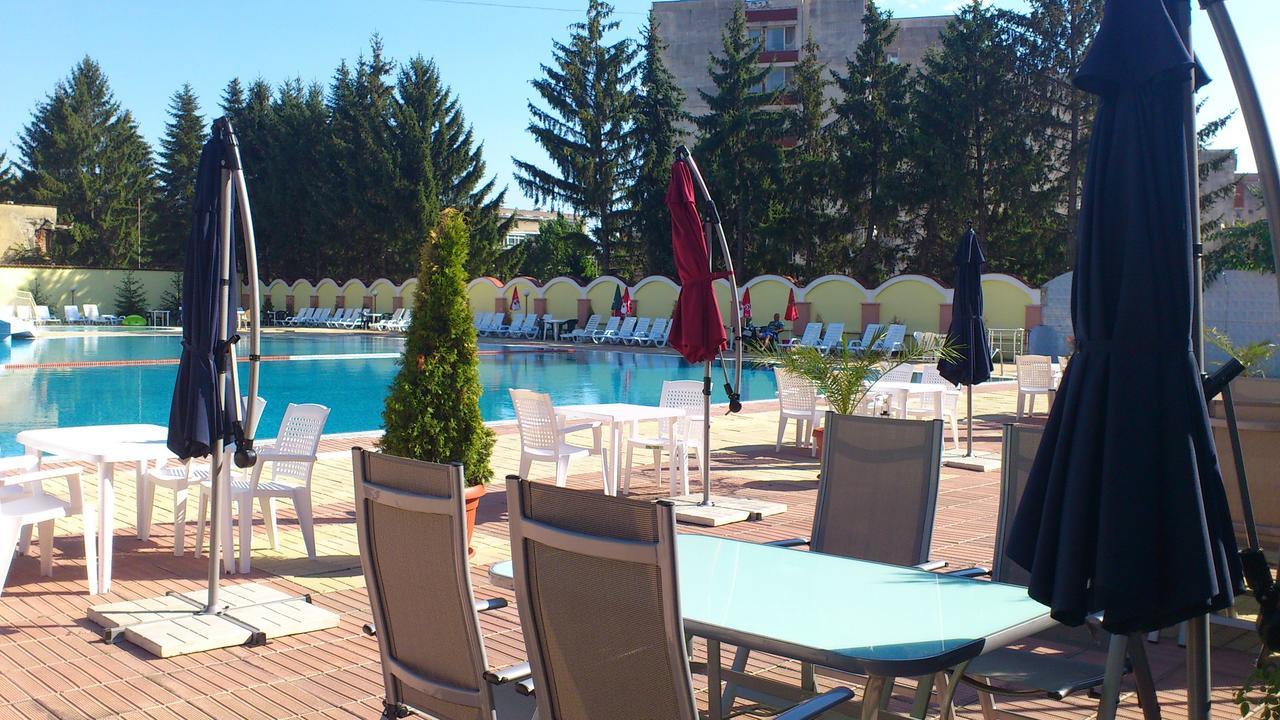 Hotel Mimoza Razgrad Ngoại thất bức ảnh