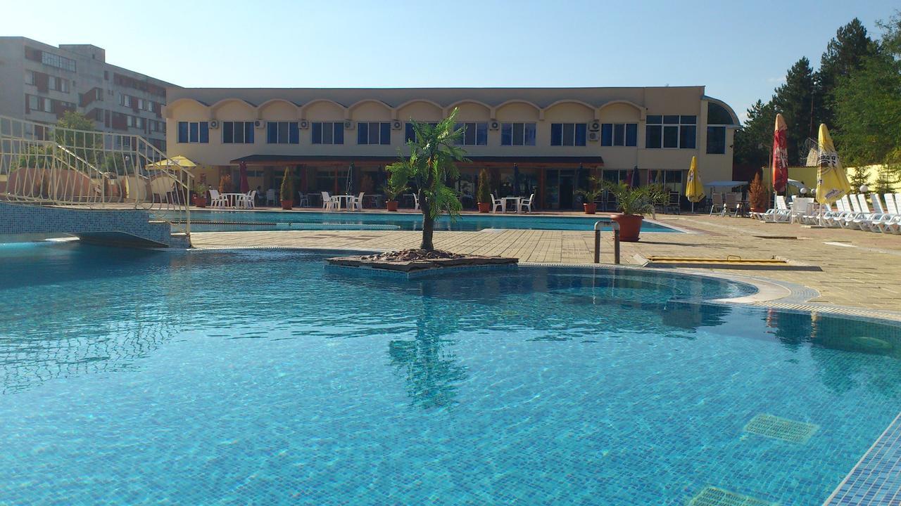 Hotel Mimoza Razgrad Ngoại thất bức ảnh