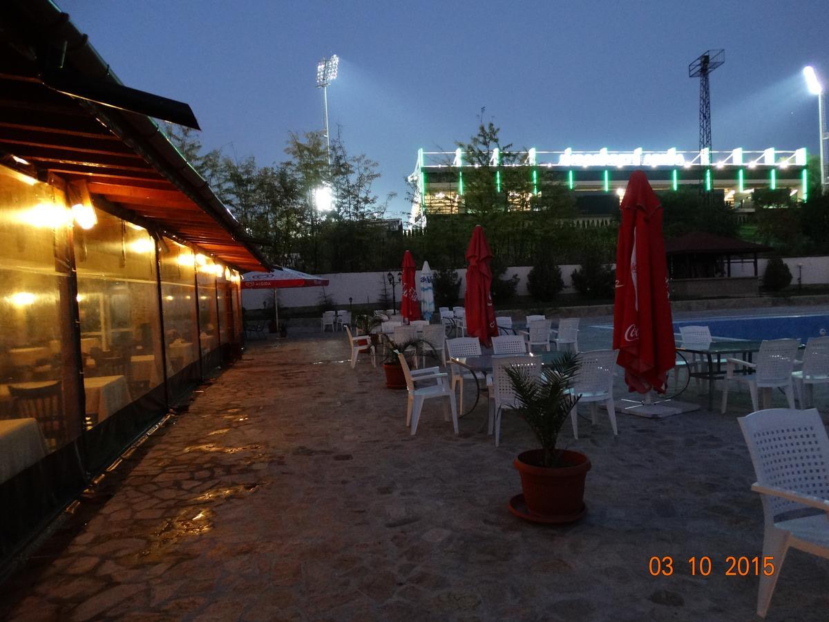 Hotel Mimoza Razgrad Ngoại thất bức ảnh